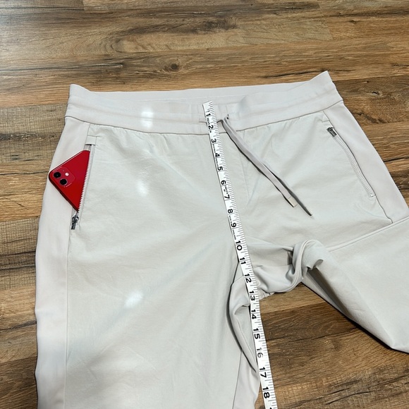 ATHLETA  WOMENS HEADLANDS HYBRID TREK JOGGER PANTS CREAM PULLON SIZE 16 - Picture 7 of 10